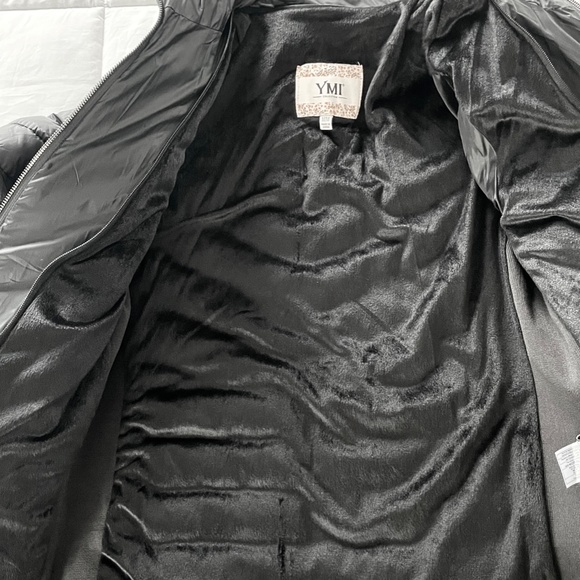 Woman Puffer Jacket YMI collection - Picture 4 of 11